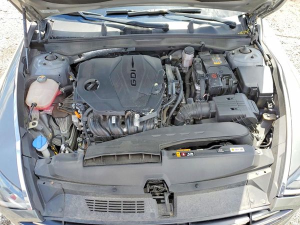 2023 HYUNDAI SONATA SE
