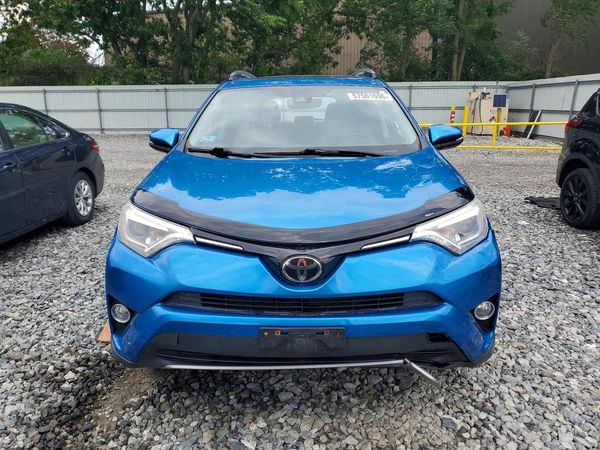 2017 TOYOTA RAV4 Ltd/SE Platinum