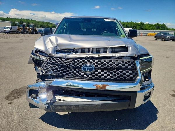 2021 TOYOTA TUNDRA SR5 grade