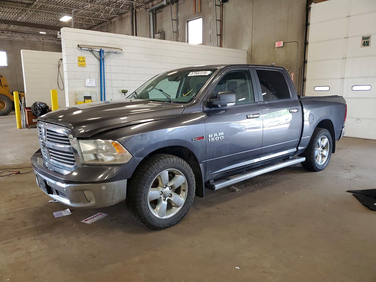 2018 RAM 1500 SLT