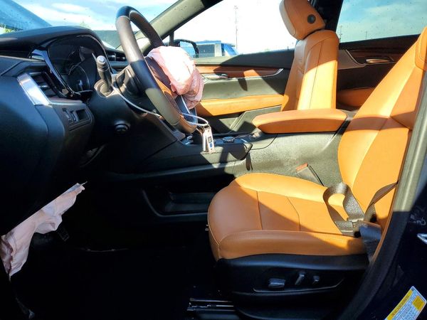 2024 CADILLAC XT5 Premium Luxury