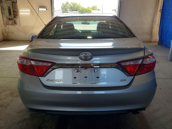 2015 TOYOTA CAMRY