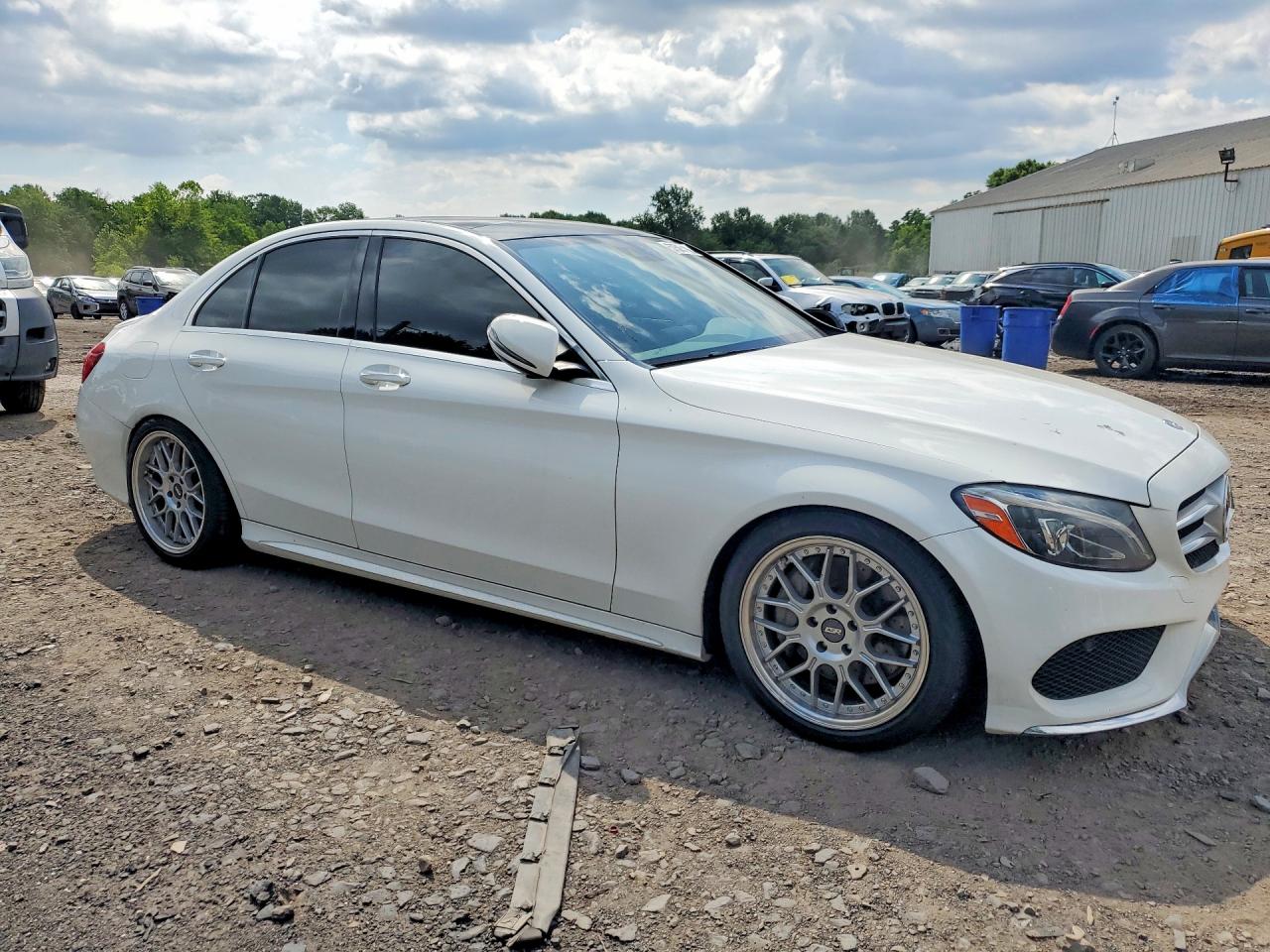 2016 MERCEDES-BENZ C C300-4M