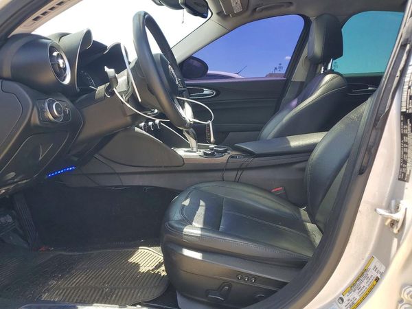 2017 ALFA ROMEO GIULIA TI AWD