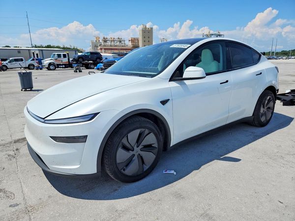 2026 TESLA MODEL Y