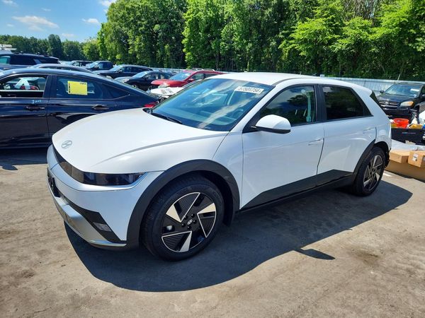 2025 HYUNDAI IONIQ 5 SE