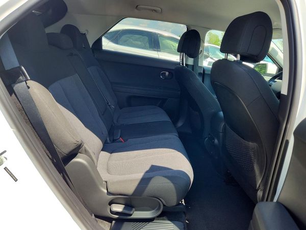 2025 HYUNDAI IONIQ 5 SE