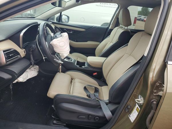 2021 SUBARU OUTBACK Limited+M/R+NAVI(HK) — DENT