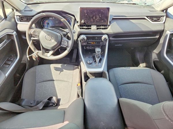 2025 TOYOTA RAV4 XLE — CKPT