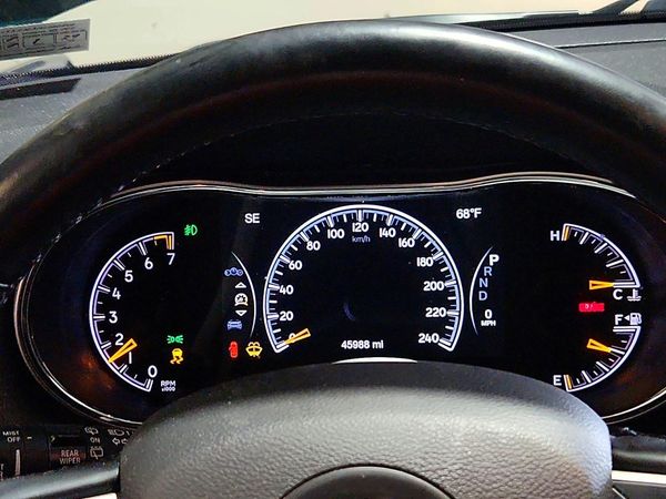 2021 JEEP GRAND CHEROKEE LAREDO 4X4