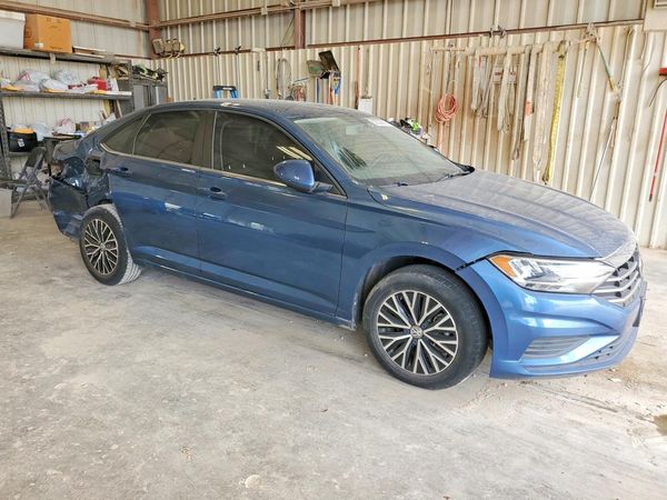 2021 VOLKSWAGEN JETTA S / SE / R-Line