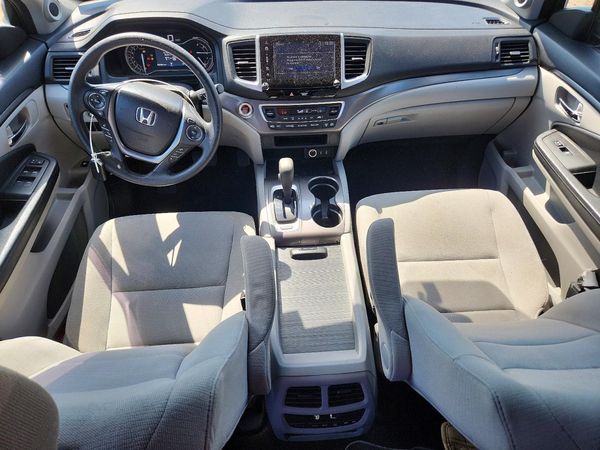 2017 HONDA PILOT EX