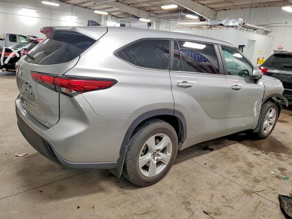 2024 TOYOTA HIGHLANDER