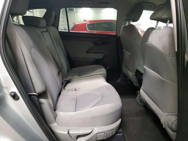 2024 TOYOTA HIGHLANDER