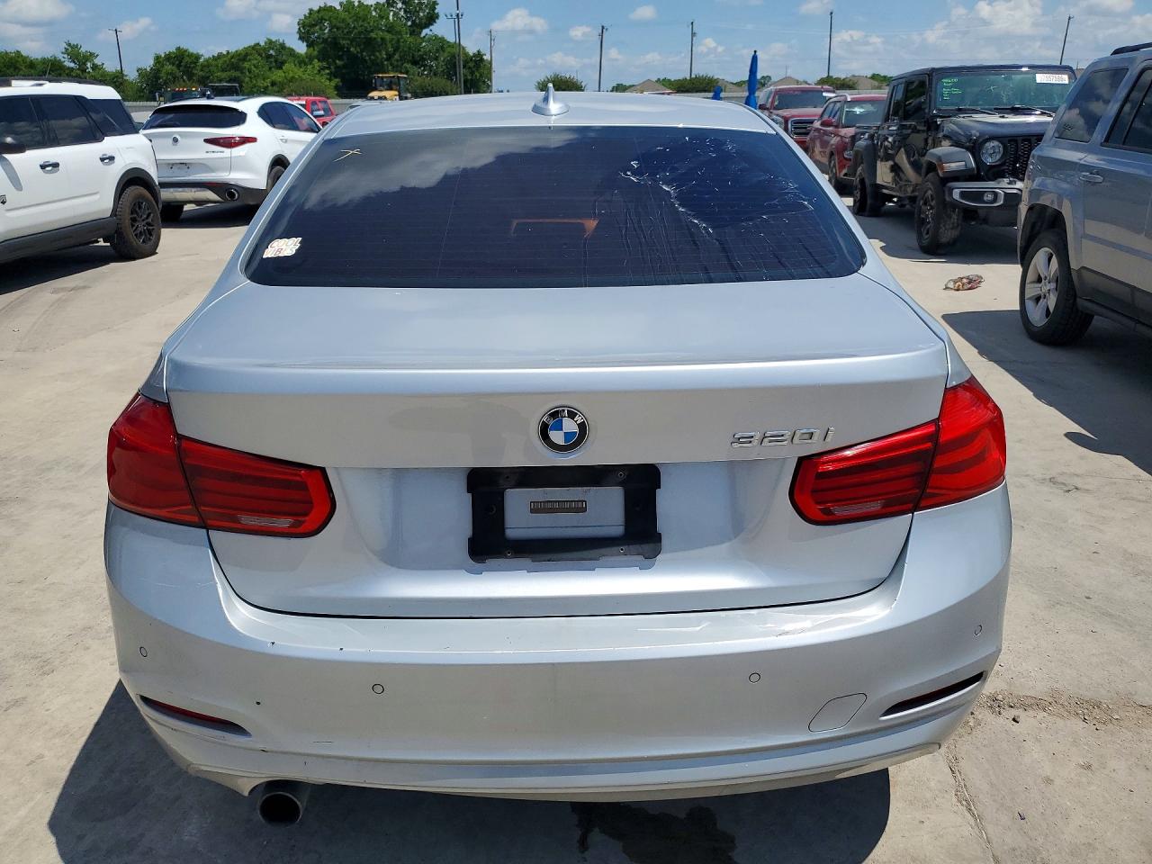 2017 BMW 320 SA