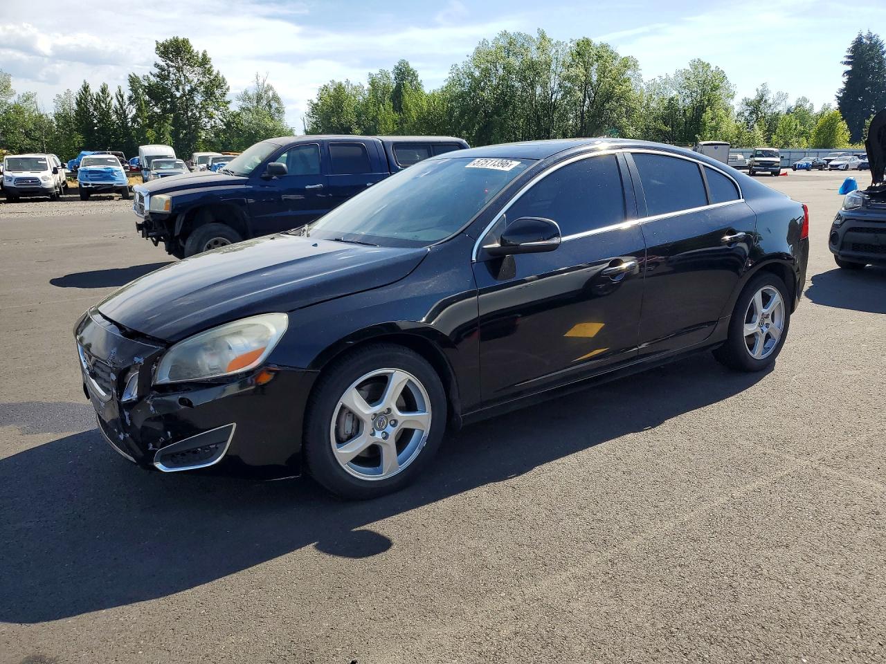 2013 VOLVO S60