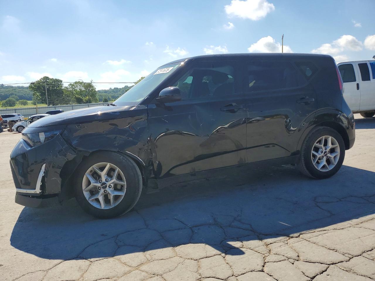 2023 KIA SOUL LX, S