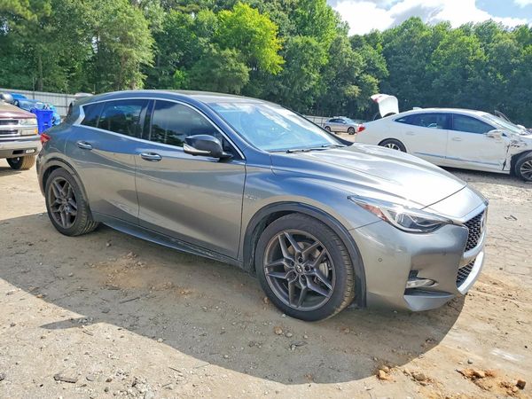 2018 INFINITI QX30