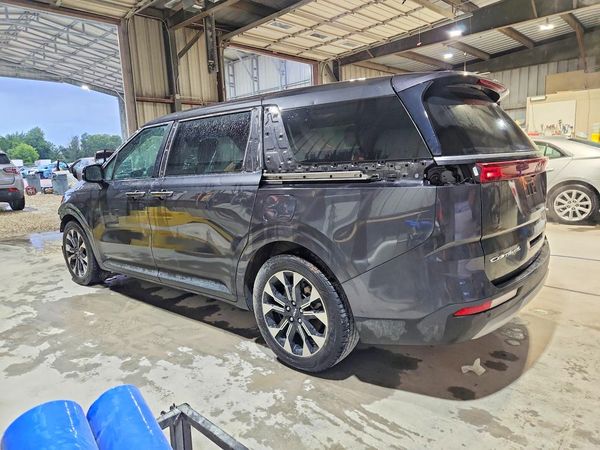 2022 KIA CARNIVAL