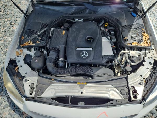 2017 MERCEDES-BENZ C C300