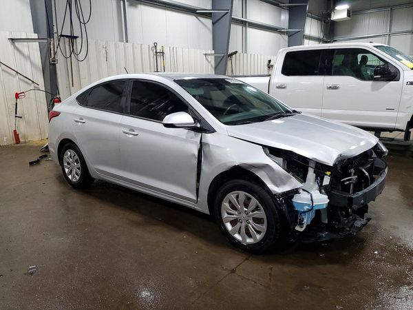 2018 HYUNDAI ACCENT SE and SEL