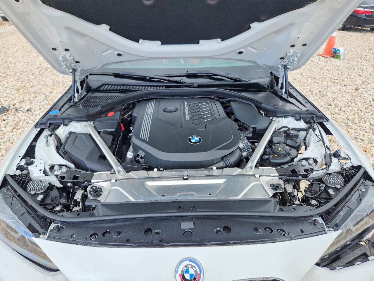 2023 BMW M440I