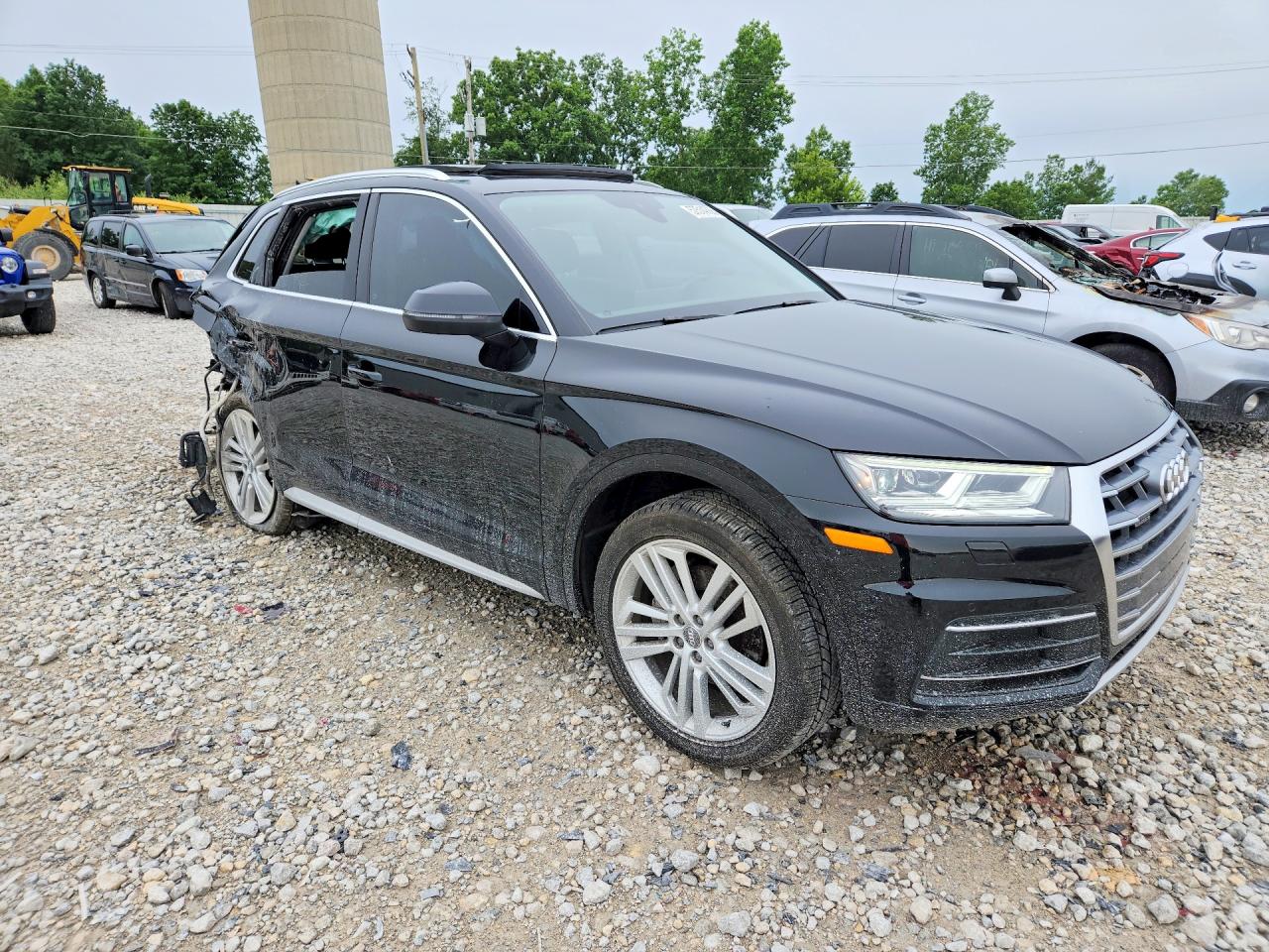 2020 AUDI Q5 quattro Premium Plus