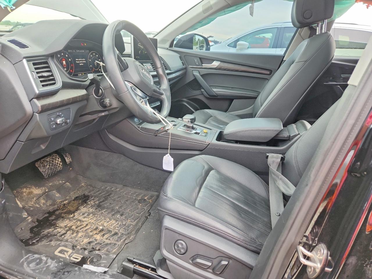 2020 AUDI Q5 quattro Premium Plus