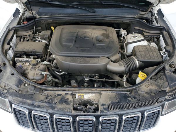 2021 JEEP GRAND CHEROKEE Laredo
