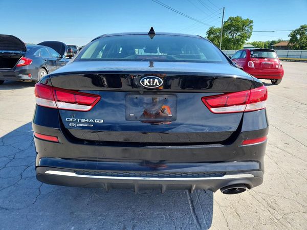 2019 KIA OPTIMA LX, S
