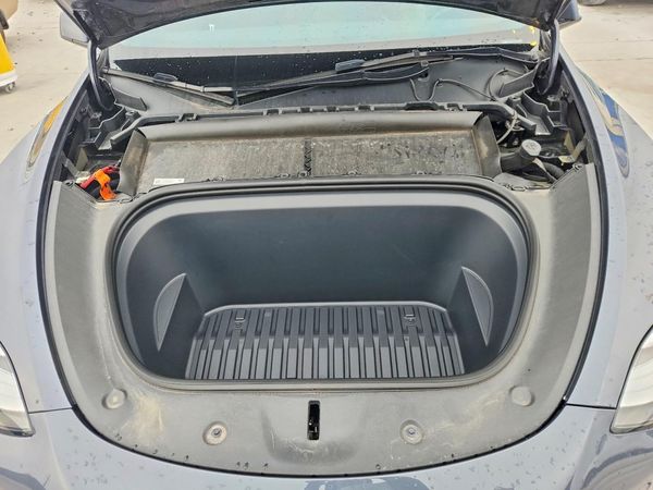 2023 TESLA MODEL Y — Engine bay