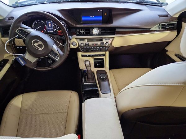 2016 LEXUS ES 350