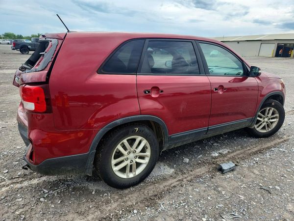 2015 KIA SORENTO GL