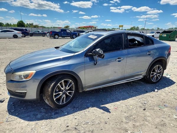 2017 VOLVO S60 CROSS COUNTRY