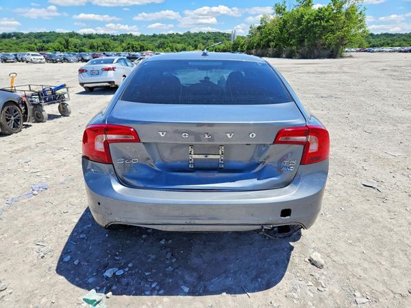 2017 VOLVO S60 CROSS COUNTRY