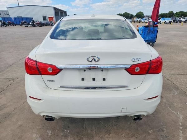 2017 INFINITI Q50