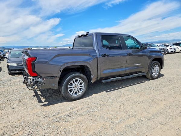 2024 TOYOTA TUNDRA