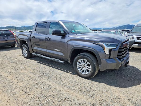 2024 TOYOTA TUNDRA