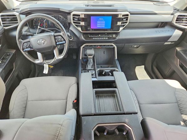 2024 TOYOTA TUNDRA