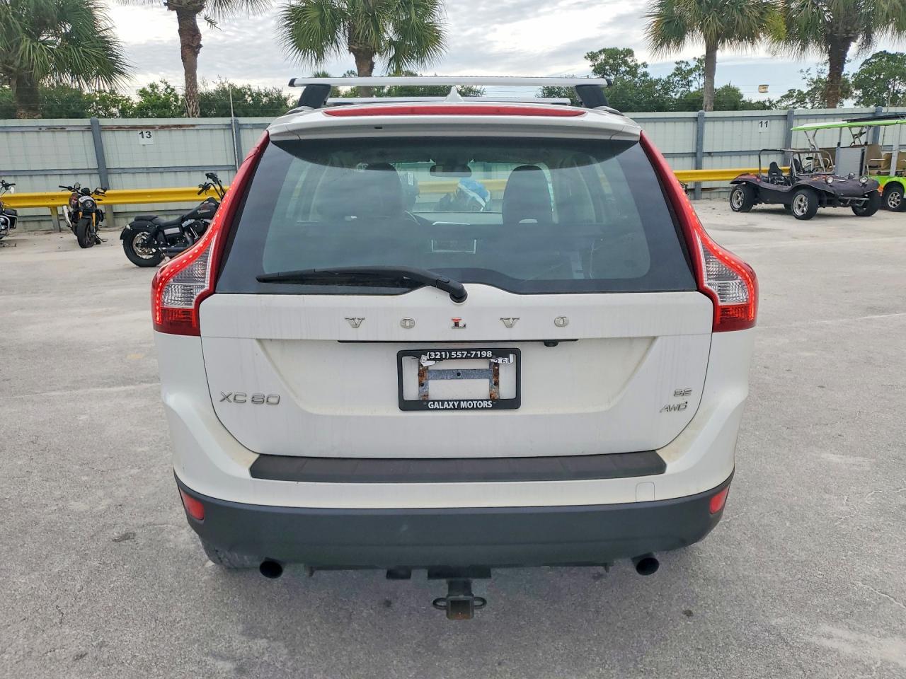 2011 VOLVO XC60