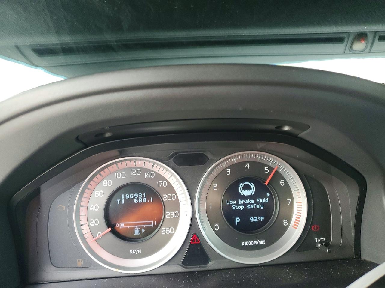 2011 VOLVO XC60