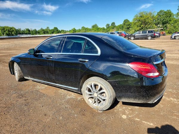 2018 MERCEDES-BENZ C C300d-4M