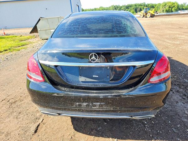 2018 MERCEDES-BENZ C C300d-4M