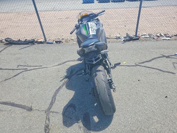 2024 KAWASAKI EX650