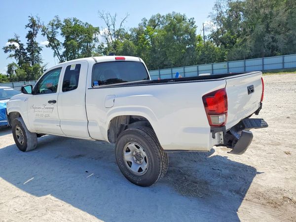 2022 TOYOTA TACOMA SR5