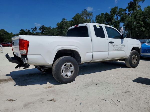 2022 TOYOTA TACOMA SR5