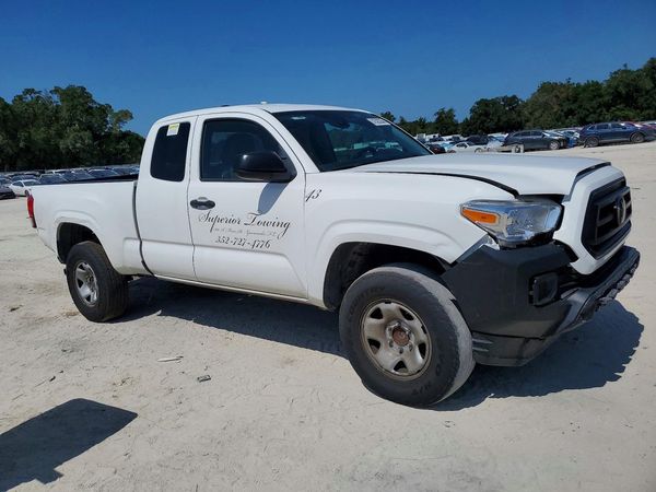 2022 TOYOTA TACOMA SR5