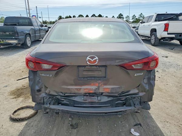 2017 MAZDA 3