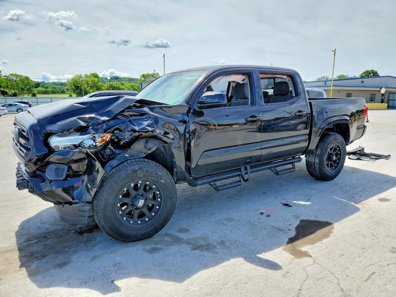 2019 TOYOTA TACOMA SR5