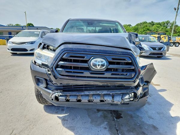 2019 TOYOTA TACOMA SR5
